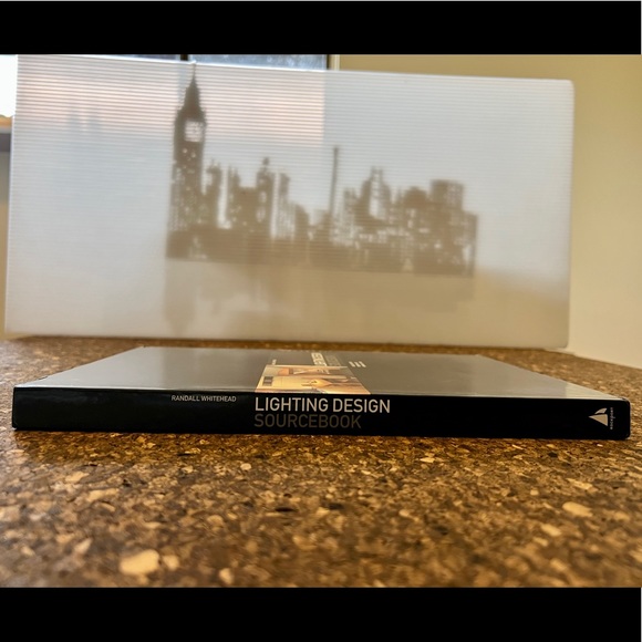 Lighting Design Source Book - Almost perfect condition! - Picture 7 of 10